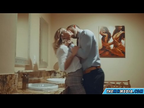❤️ Når en barmfagre blondine forfører dig på et offentligt toilet ️ Porn video at da.xxxlfv.top